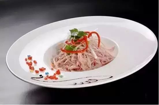 選擇一家好的蔬菜分銷公司來進行餐飲管理，已不再是一個難題